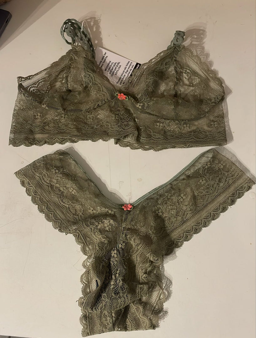 Conjunto de renda - Cód. 1050